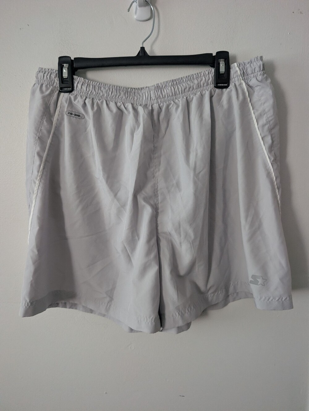 Starter Mens Dristar Light Gray Athletic Shorts Size L